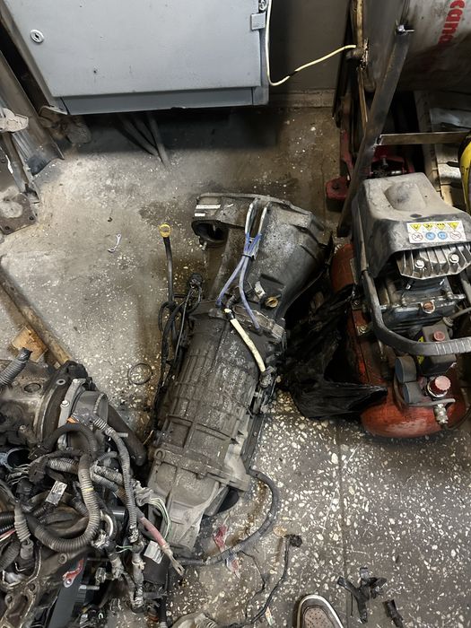 Каробка Subaru Outback