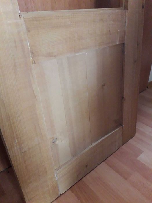 Usa noua lemn masiv - toc inclus - PLATA IN RATE