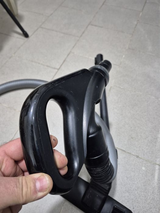 Шланг с ручкой от пылесоса