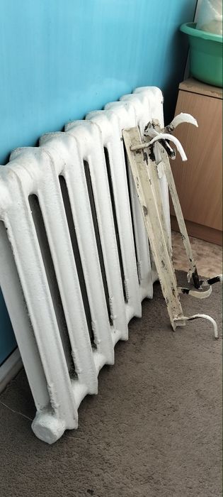 Радиатор отопления.