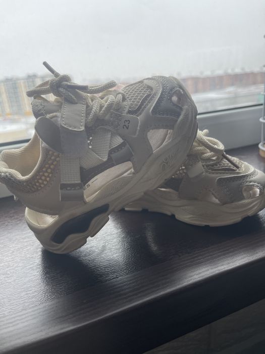 Обувь детская размер 23