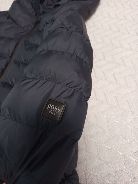 Мъжко яке Hugo Boss Ново размер М/Л