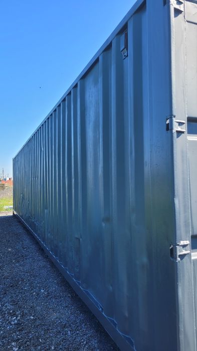 container metalic maritim depozitare santier containere maritime