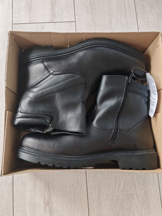 Полицейски боти 46