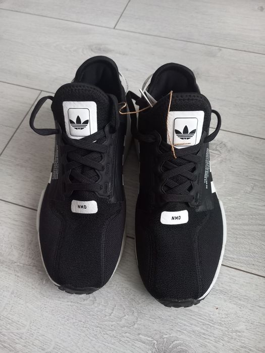 Adidas NMD R1 V2