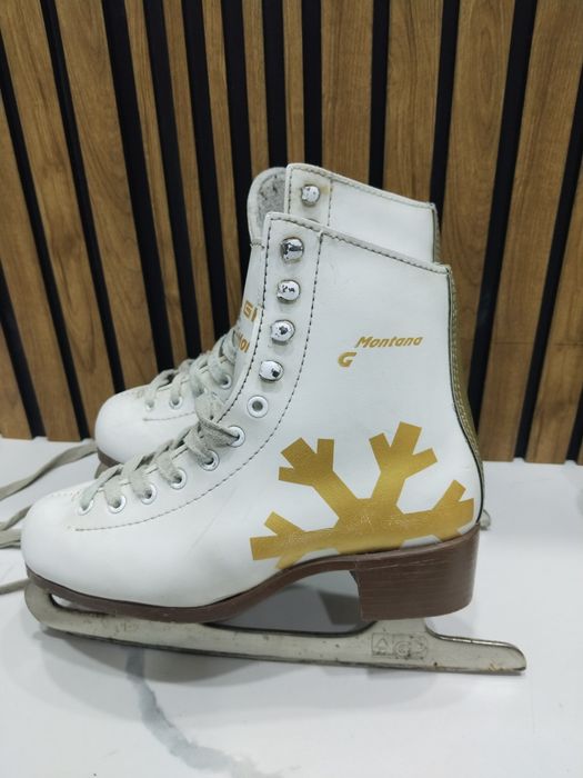 Продам коньки в отличном состоянии