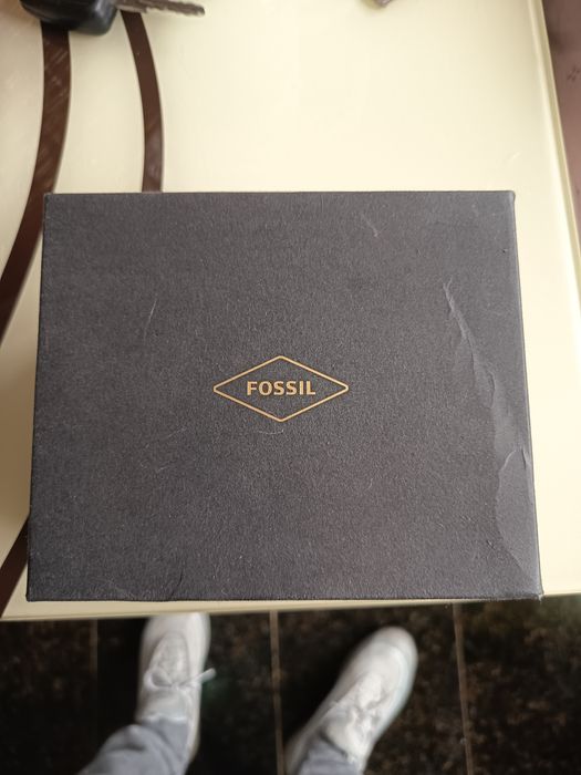 Ceas Fossil Negru La Cutie Model Deosebit