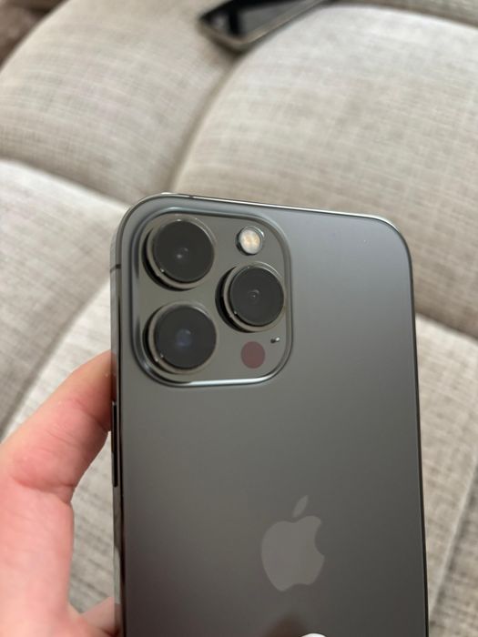 Vând iPhone 13 Pro Max 512GB