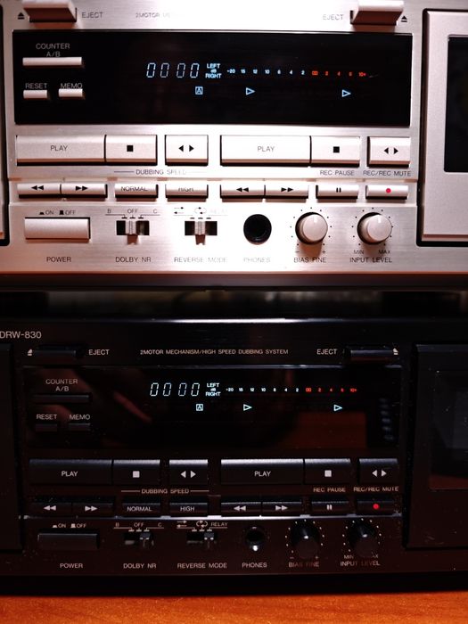 Casetofon deck Denon DRW 830