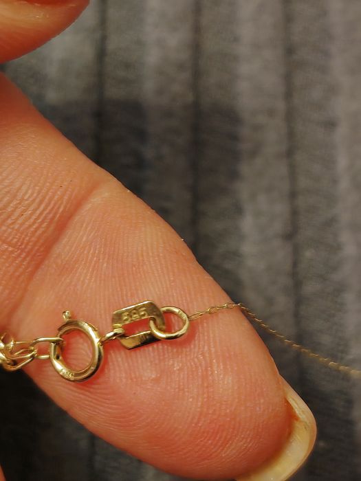 Vând cercei aur  și colier 14 k 585