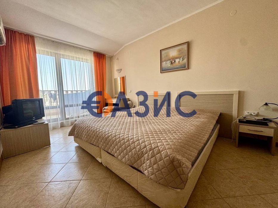 Продава се Тристаен апартамент в к.к. Слънчев бряг - 100 кв.м за 1149 €/кв.м - Снимка #5