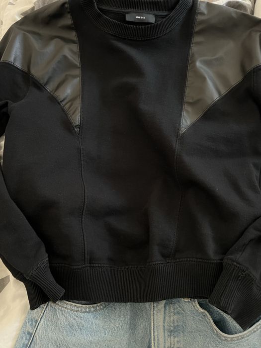 Суичър Diesel с кожен мотив