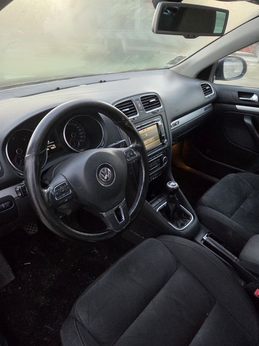 Голф 6 1.6 ТДИ 4x4 (НА ЧАСТИ)