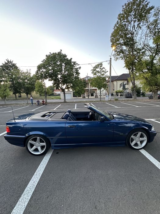 BMW 318i Cabriolet
