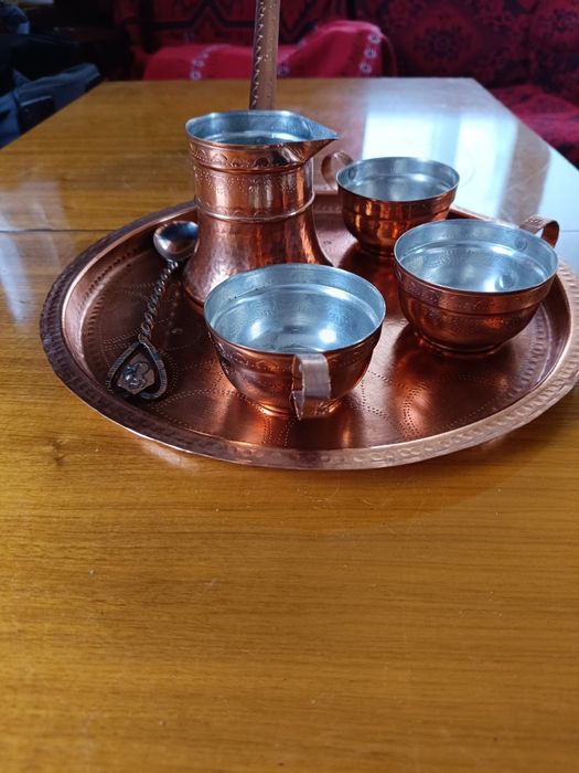 Нов меден сервиз за кафе
