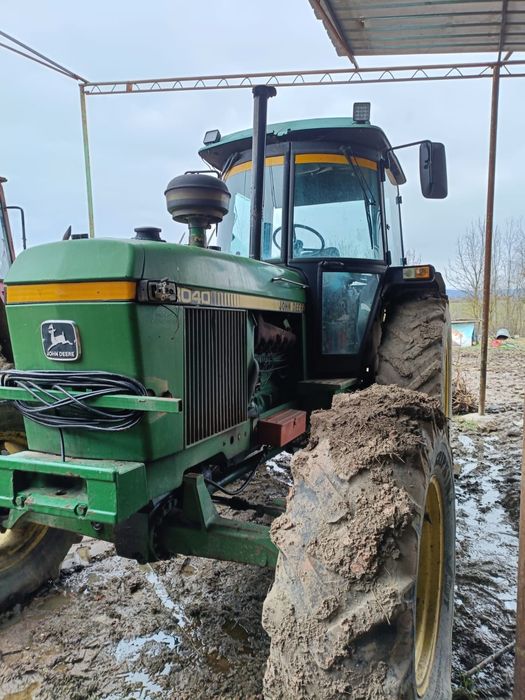Tractor 3040 de vanzare