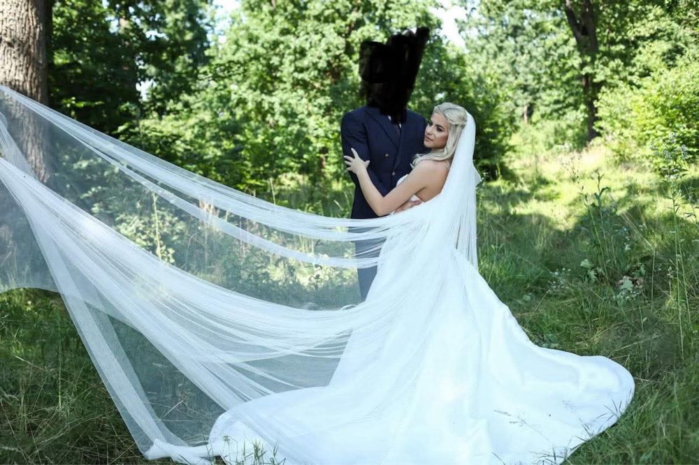 Rochie mireasa Pronovias