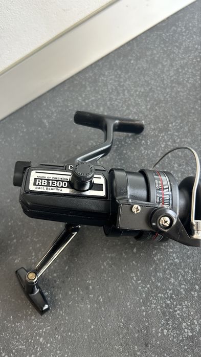Vând 2 mulinete Daiwa vintage