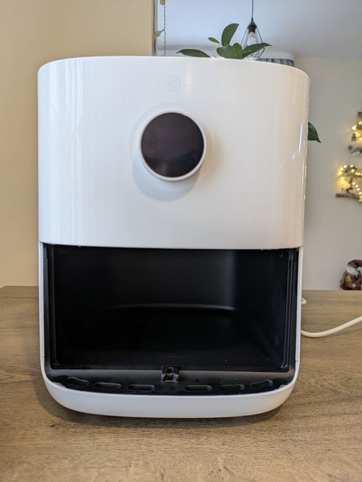 Продавам Xiaomi Smart Air Fryer Pro 4L – като нов