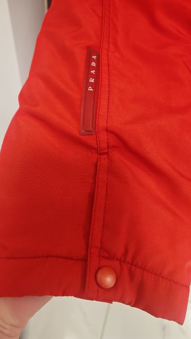 Geaca prada originala