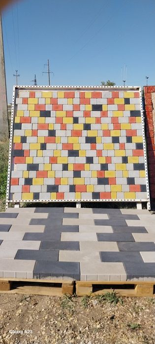 Брусчатка , каменный цветок