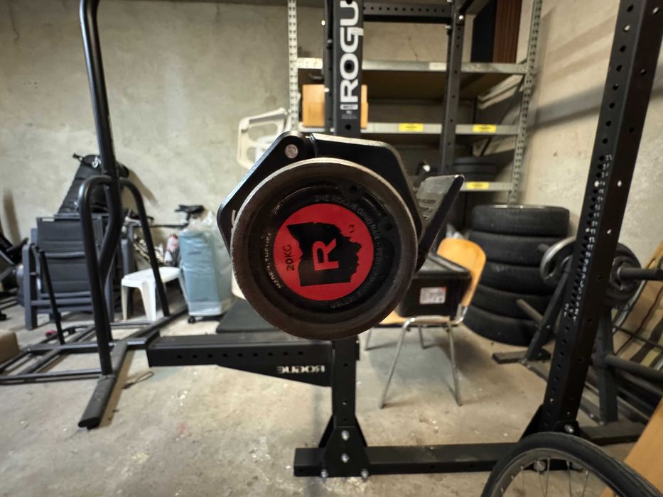 Bară Olimpică Rogue Ohio Bar (20 kg) – Stare Bună