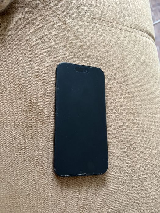 Продам Iphone 15 128gb