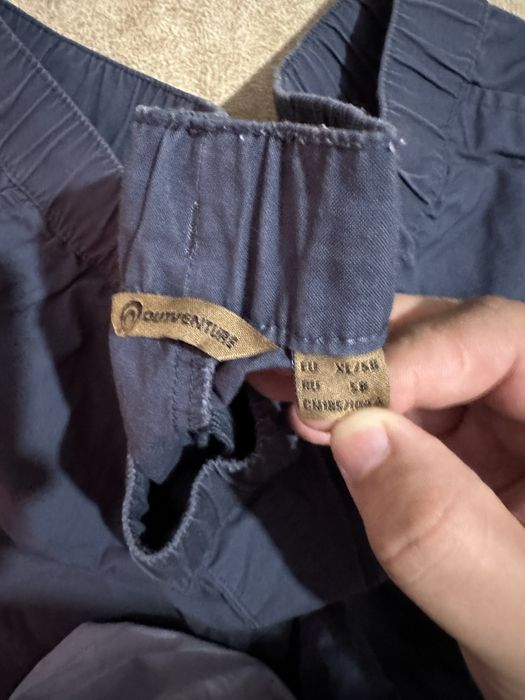 Продам джинсы и штаны.