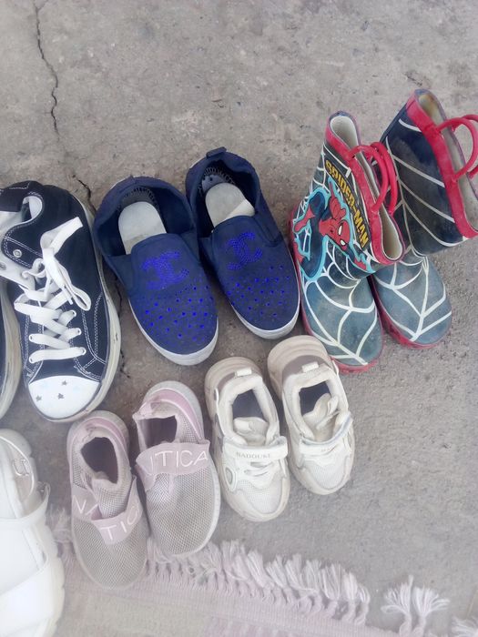 Обувь разных размеров