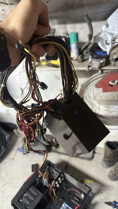 Блок питания Huntkey 550w