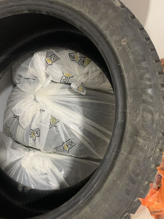 Продам зимние шины