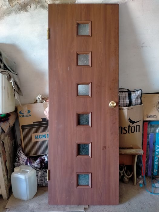 Продается двери меж комнатные 5000тенге