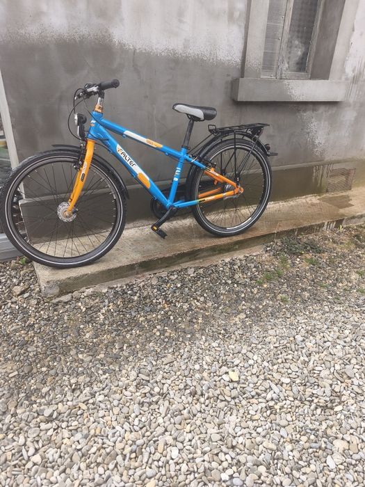 Vând bicicletă copii