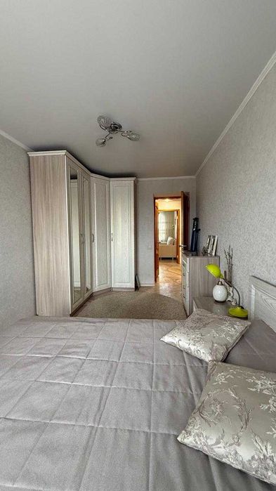 Продам 3-комн квартиру в Центре