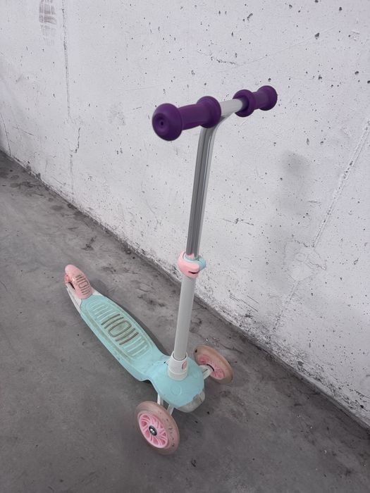 Trotineta cu luminite