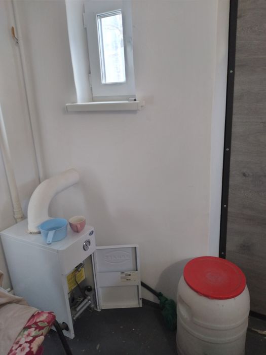 Сдам комнату, есть коридор.