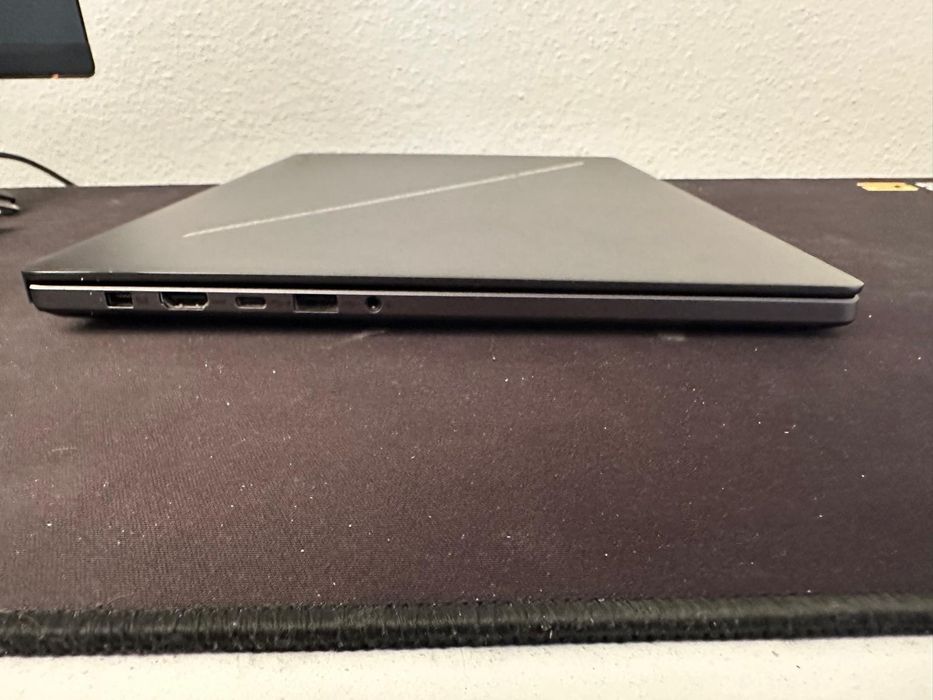Laptop ASUS ROG Zephyrus G16 OLED 2024, Ryzen AI 9, RTX 4060, 32Gb RAM