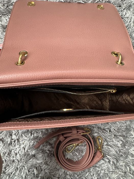 Розова дамска чанта Love Moschino