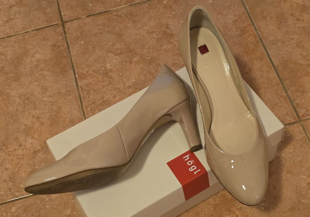 Pantofi Nude Hogl - Marimea 39 dar se potriveste si la 38