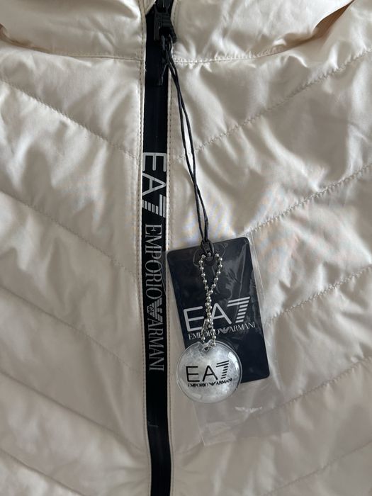 Geaca de puf barbati Emporio Armani EA7