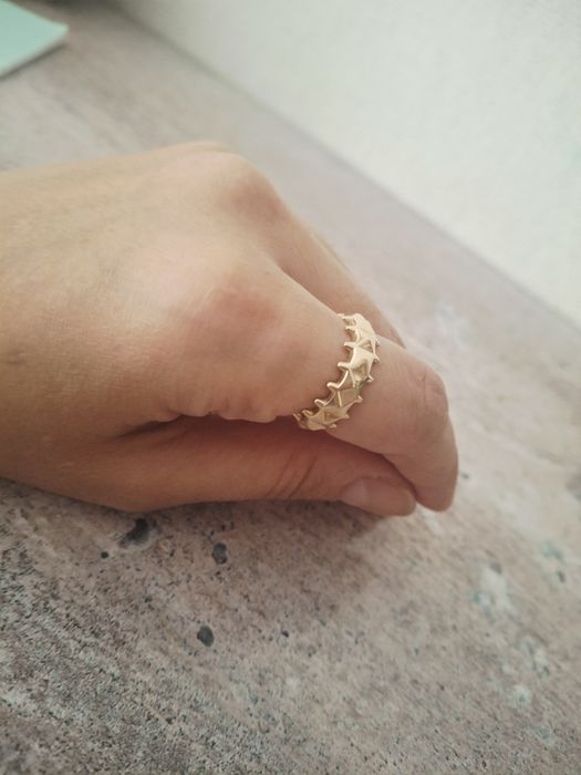 Золотое кольцо cartier clash