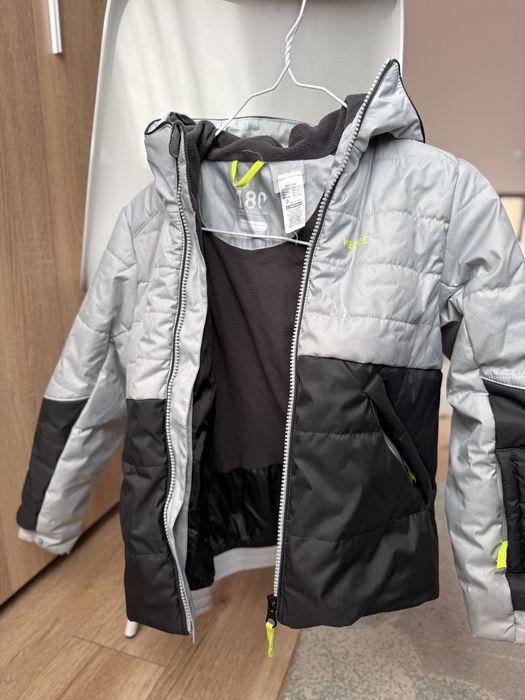 Яке за момче 115–124 см, отлично състояние