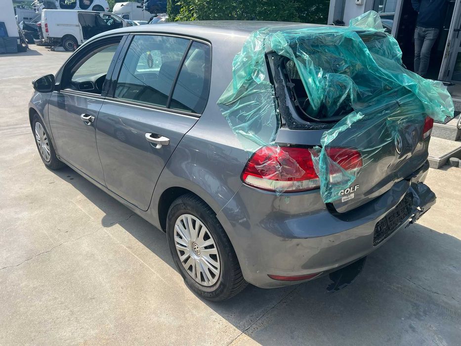 Vw golf 6 2010 1.4 benzina Avariat deplasabil