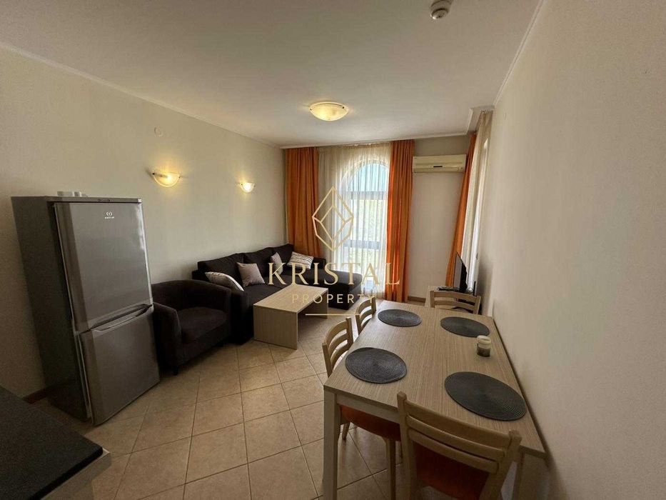 Продава се Двустаен апартамент в к.к. Слънчев бряг - 55 кв.м за 1710 €/кв.м - Снимка #2