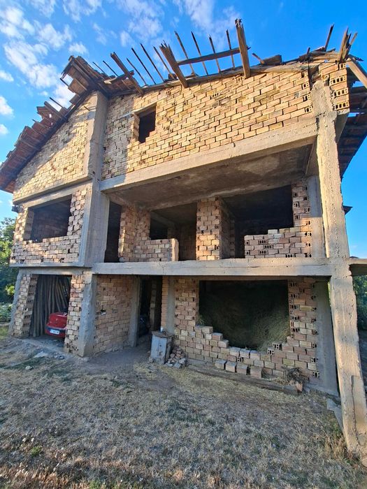 Къща за продажба в гр. Борово