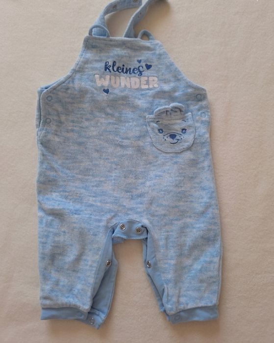 Продам набор одежды