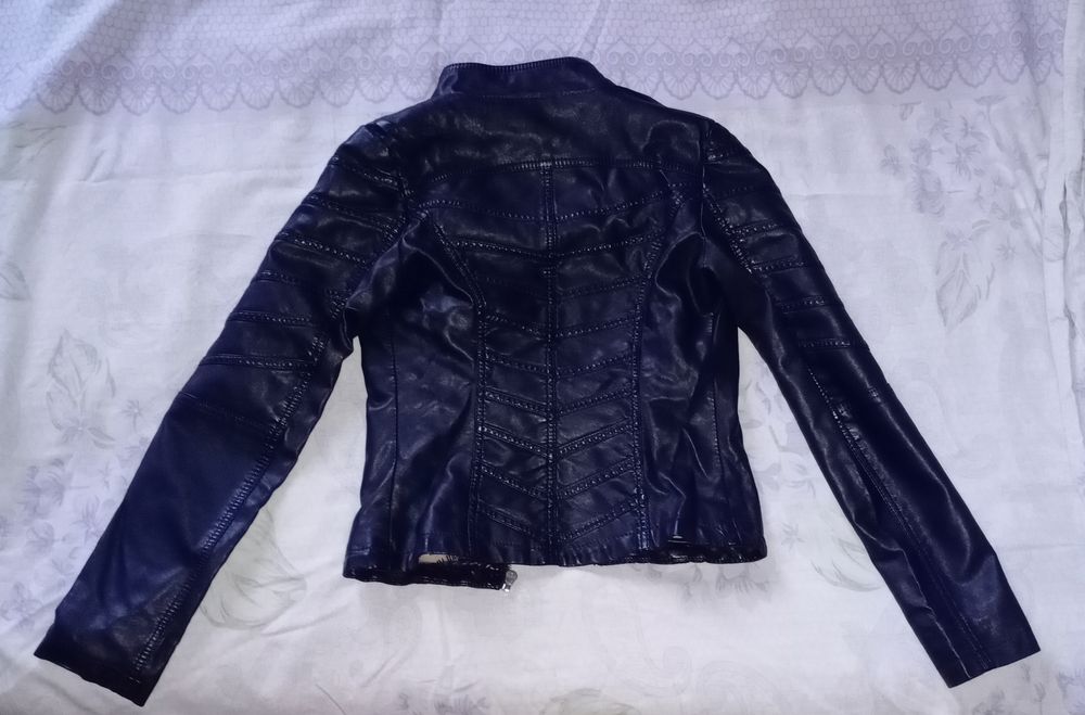 Куртка кожаная .