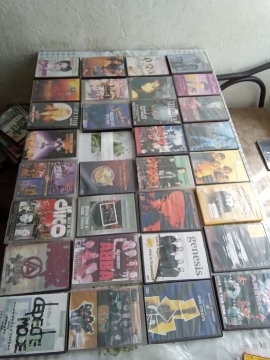 Коллекция  дисков , ансамблей