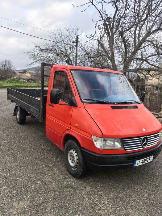 Мерцедес 308д 2.3дизел