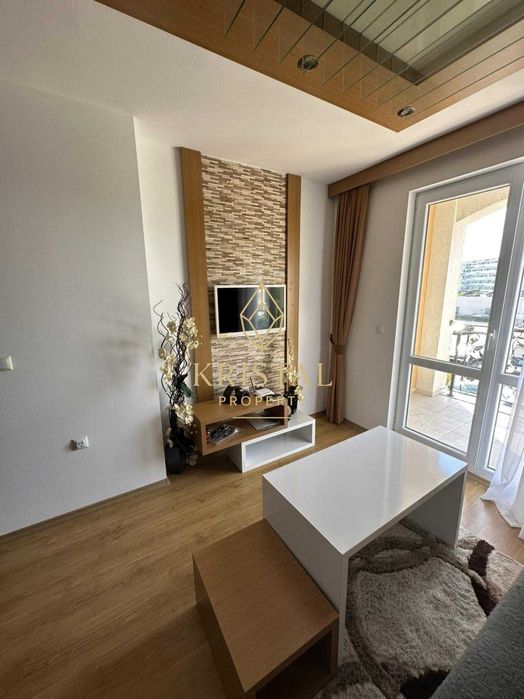 Продава се Двустаен апартамент в к.к. Слънчев бряг - 62 кв.м за 1371 €/кв.м - Снимка #3